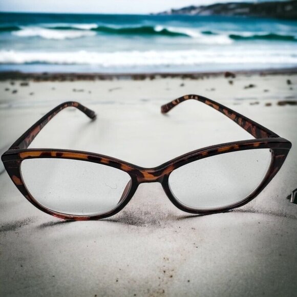 Betsey Johnson Eyeglasses Womens Readers Tortoise Shell Cat Eye Cheaters - Picture 1 of 9